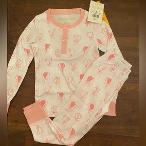 TBBC Beaufort Sara Janes sleep set 2T girls Betsy’s bonnets pink sandpearl